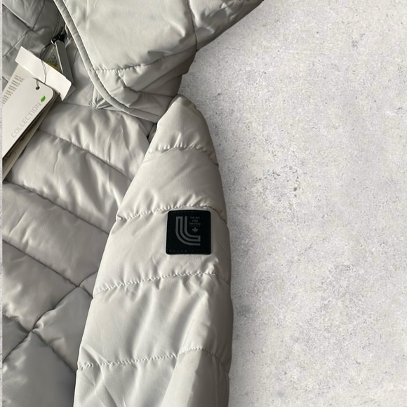 Lole - Women’s Packable Puffer Jacket - Picture 5 of 10